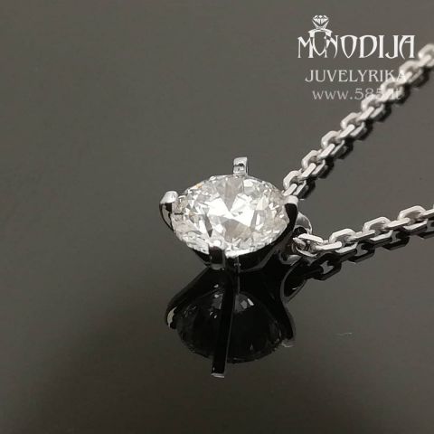 Grandinėlė su briliantu. Svoris 3g, briliantas 0.8ct. Kaina nuo 3000€