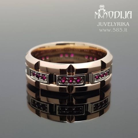 MODERNUS ŽIEDAS PUOŠTAS NATŪRALIAIS RUBINAIS
Darbas: 400€
