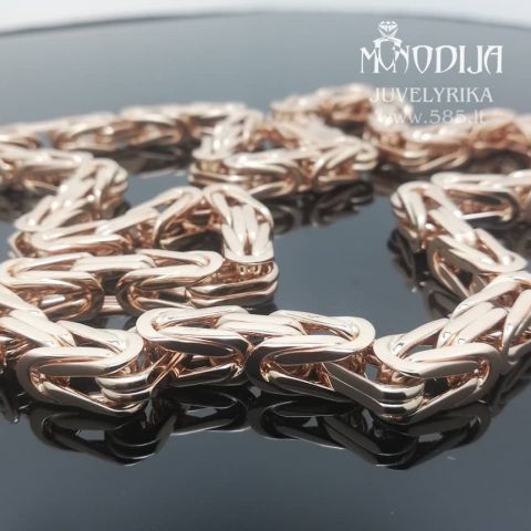 Auksinė pitono pynimo grandinėlė. Svoris 150g. Darbas nuo 500€