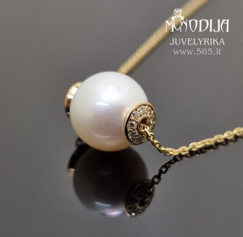 Pakabukas-Baltas perlas puoštas briliantais
Svoris: 3.5g
Darbo kaina: 200€
Perlo dydis: 10mm - www.585.lt